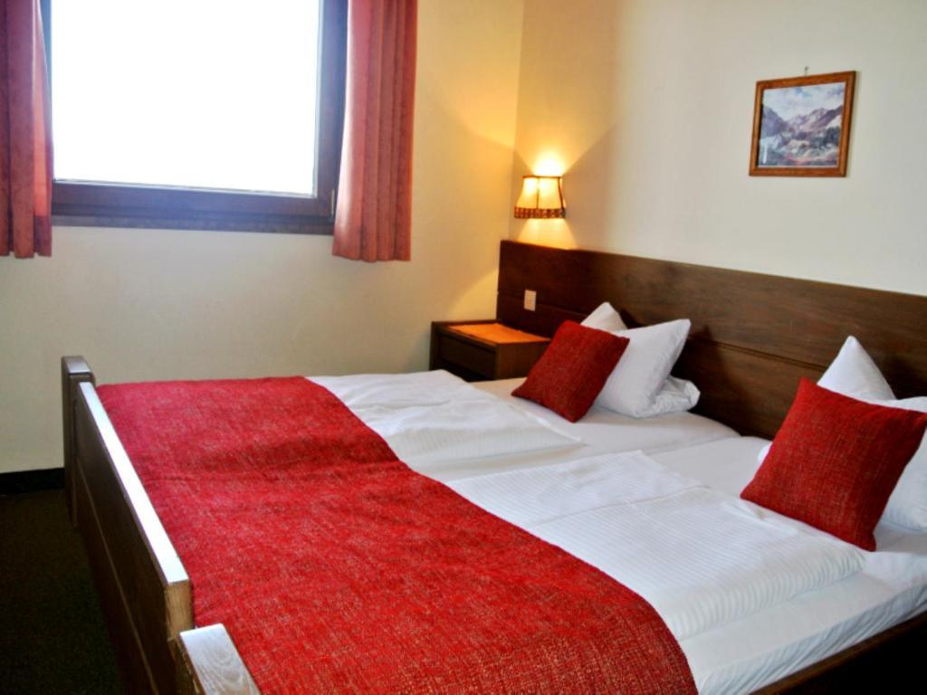 Hotel Baumgartnerhof Finkenstein am Faaker See Exteriör bild